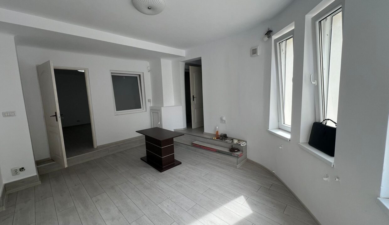 WhatsApp Image 2024-09-09 at 15.43.20