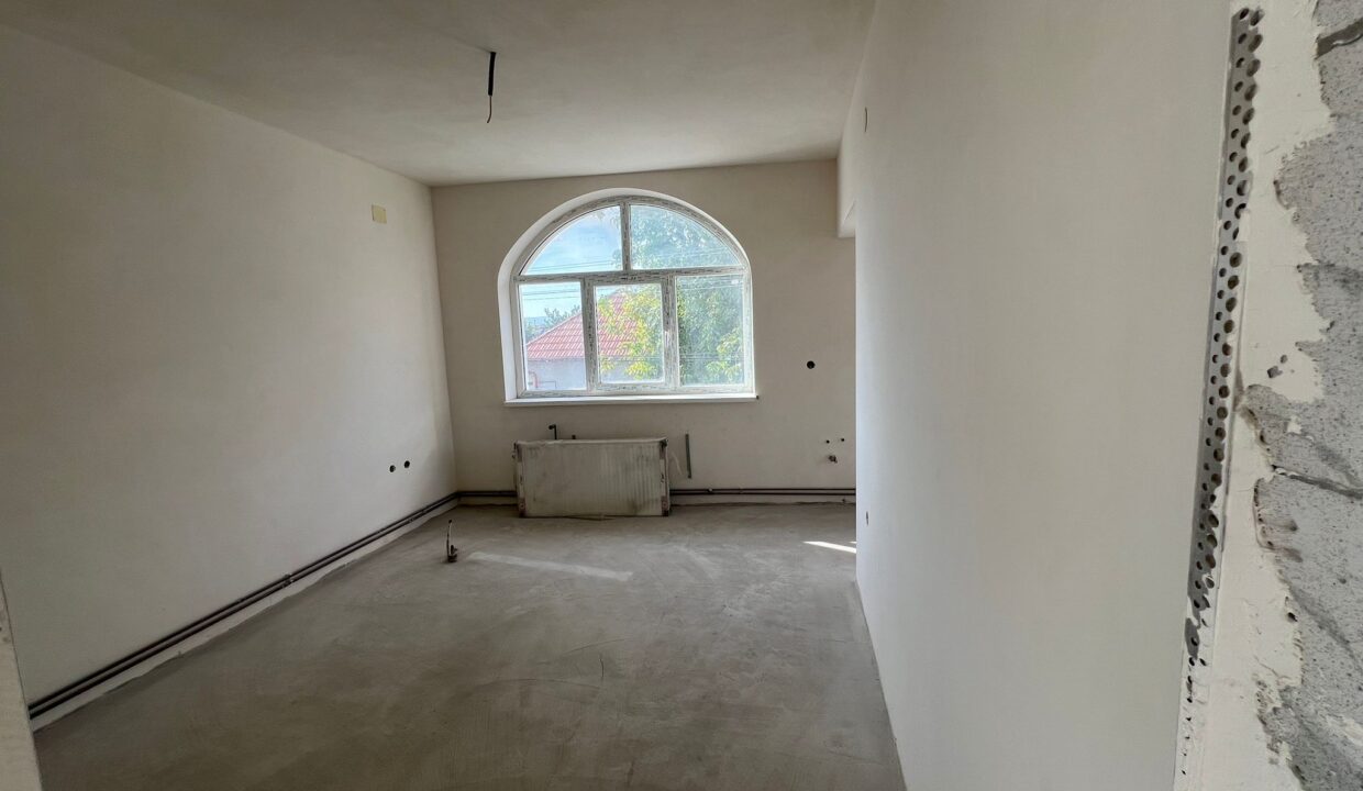 WhatsApp Image 2024-09-26 at 17.02.20 (2)