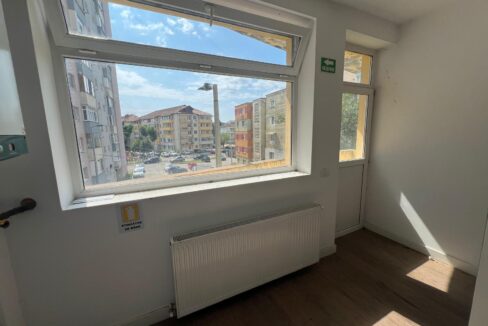 WhatsApp Image 2025-09-01 at 15.27.18 (3)