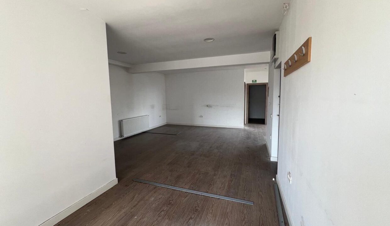 WhatsApp Image 2025-09-01 at 15.27.18 (4)